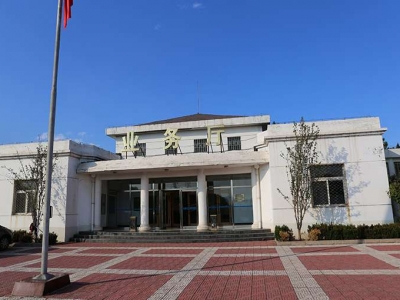 宝云岭公墓园区环境与购墓指南