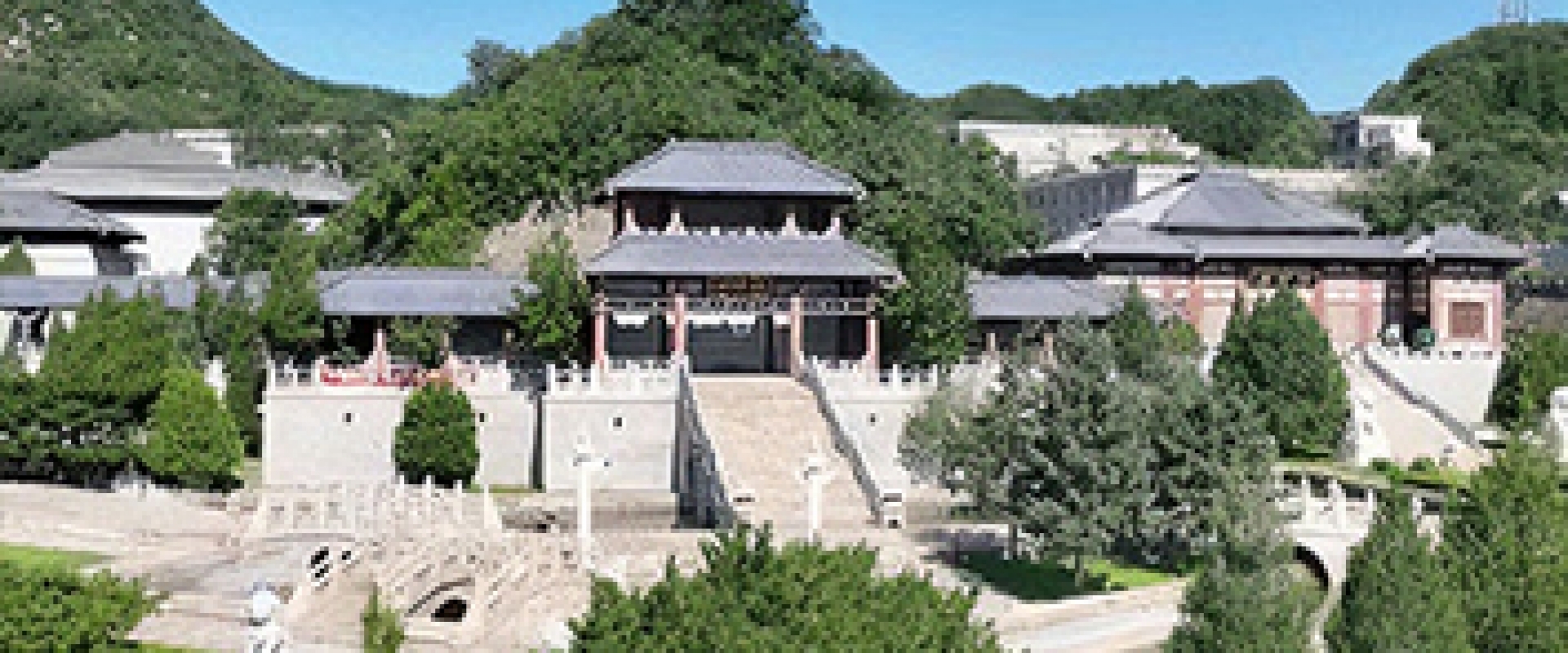 长城华人怀思堂全景