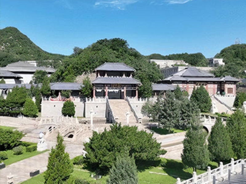 长城华人怀思堂全景