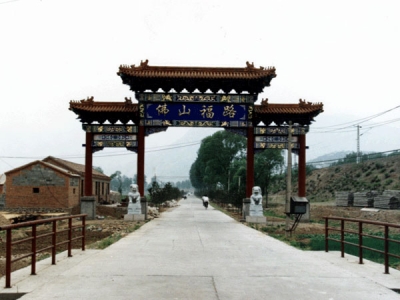 佛山陵园开放时间与自驾路线指南