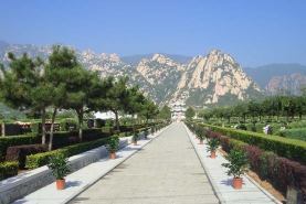 长安园公墓大道