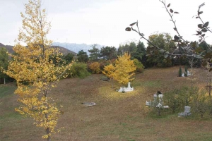 华龙皇家陵园环境设施与在线选墓指南