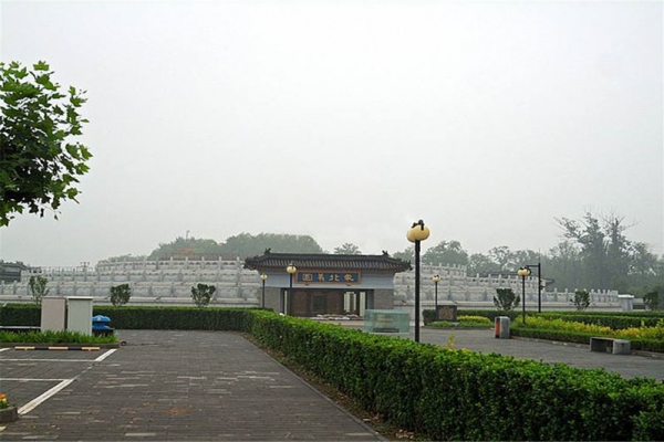 京城西静园公墓环境解析与安葬指南